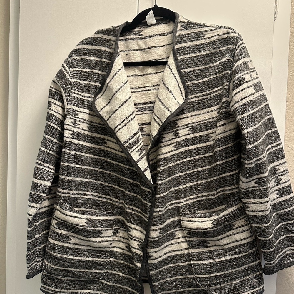 Marine Layer Gray and White Knit Cardigan